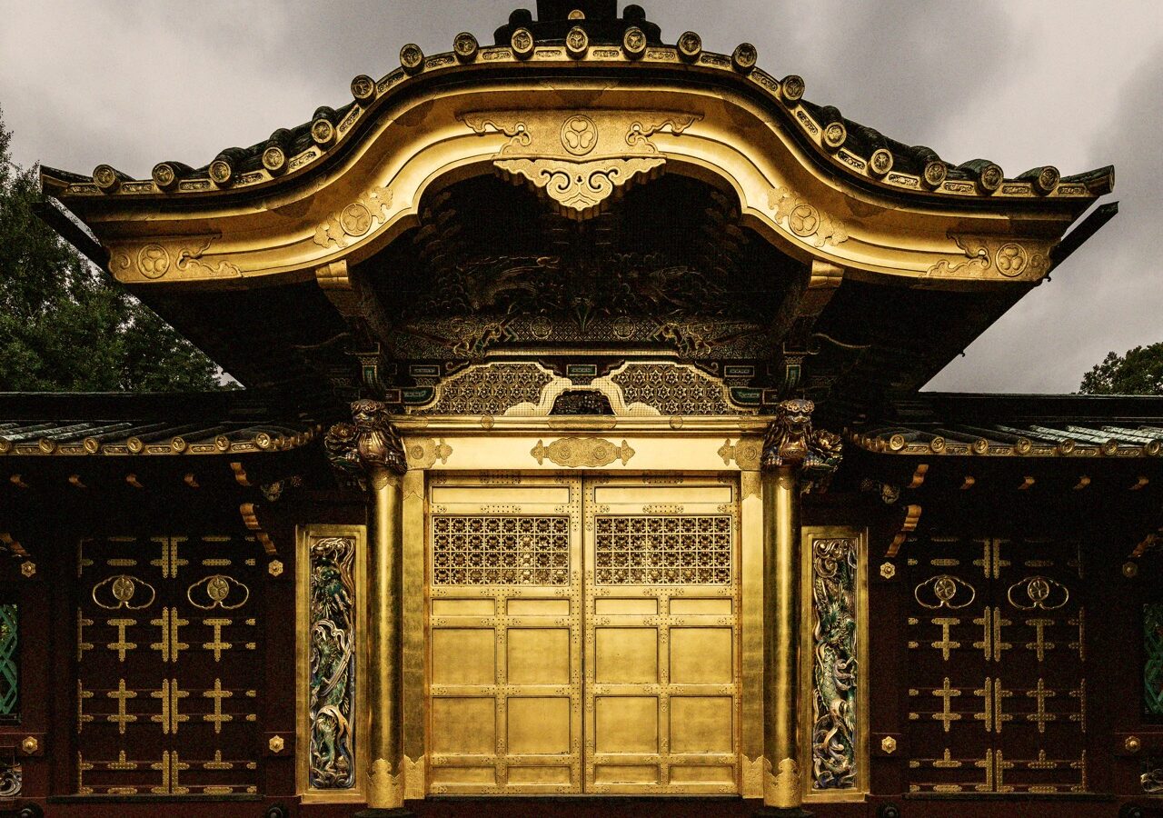 Ueno Tōshōgū, Tokyo — The Golden Shrine That Survived Everything