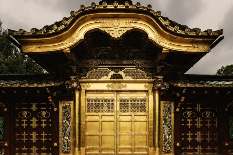 Ueno Tōshōgū, Tokyo — The Golden Shrine That Survived Everything